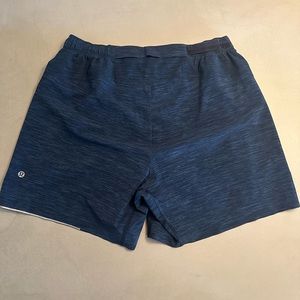 Men’s Lululemon Surge Short. Size LARGE. With Liner. 7” inseam.